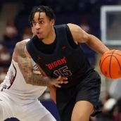 El nuevo jugador del Clínica Ponferrada, Cameron Shockley-Okeke El nuevo jugador del Clínica Ponferrada, Cameron Shockley-Okeke