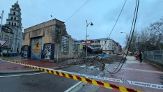 Derrumbe de un edificio en el barrio de San Ignacio en Ponferrada 