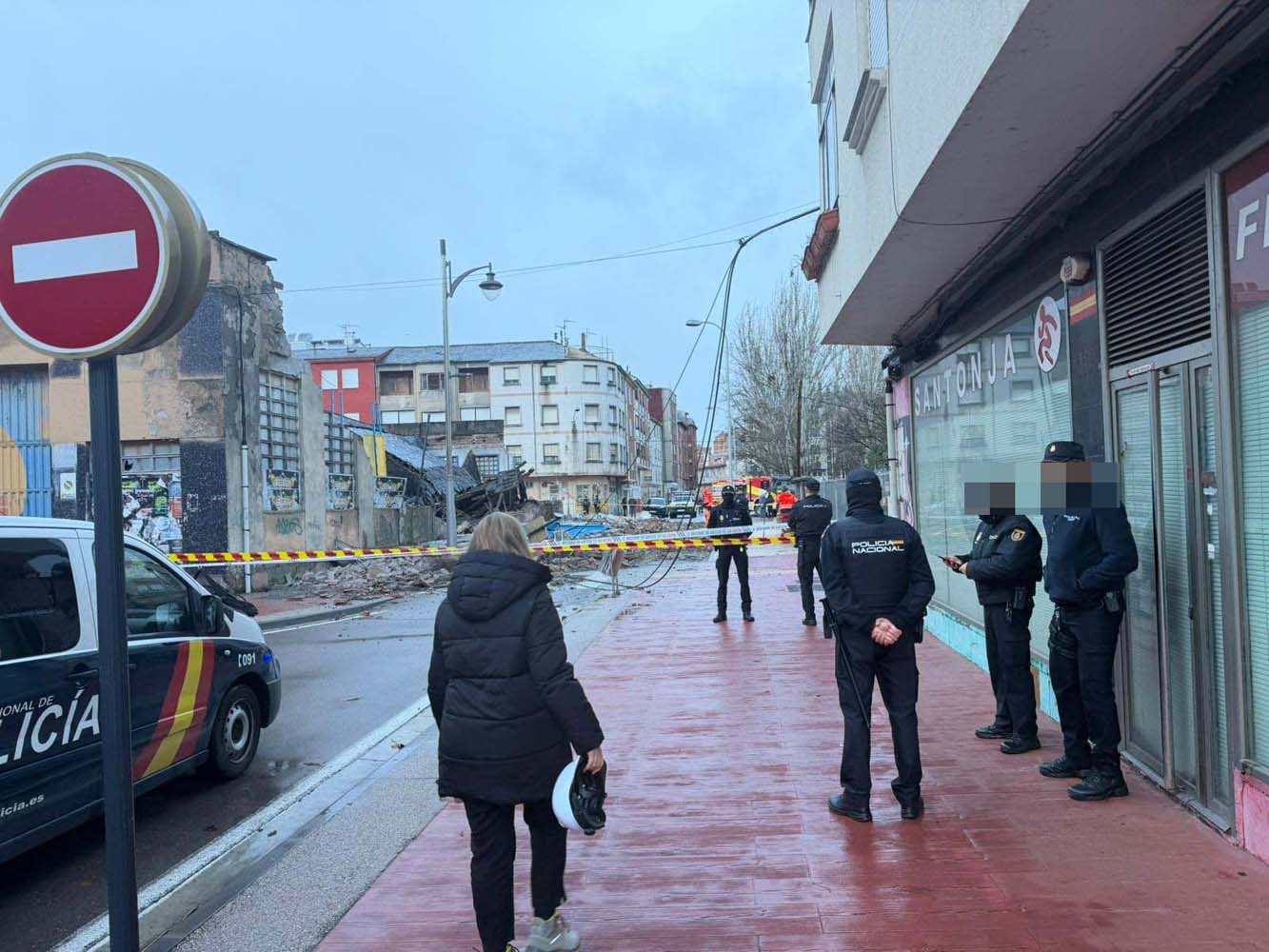 Derrumbe del edificio en el barrio San Ignacio (3)