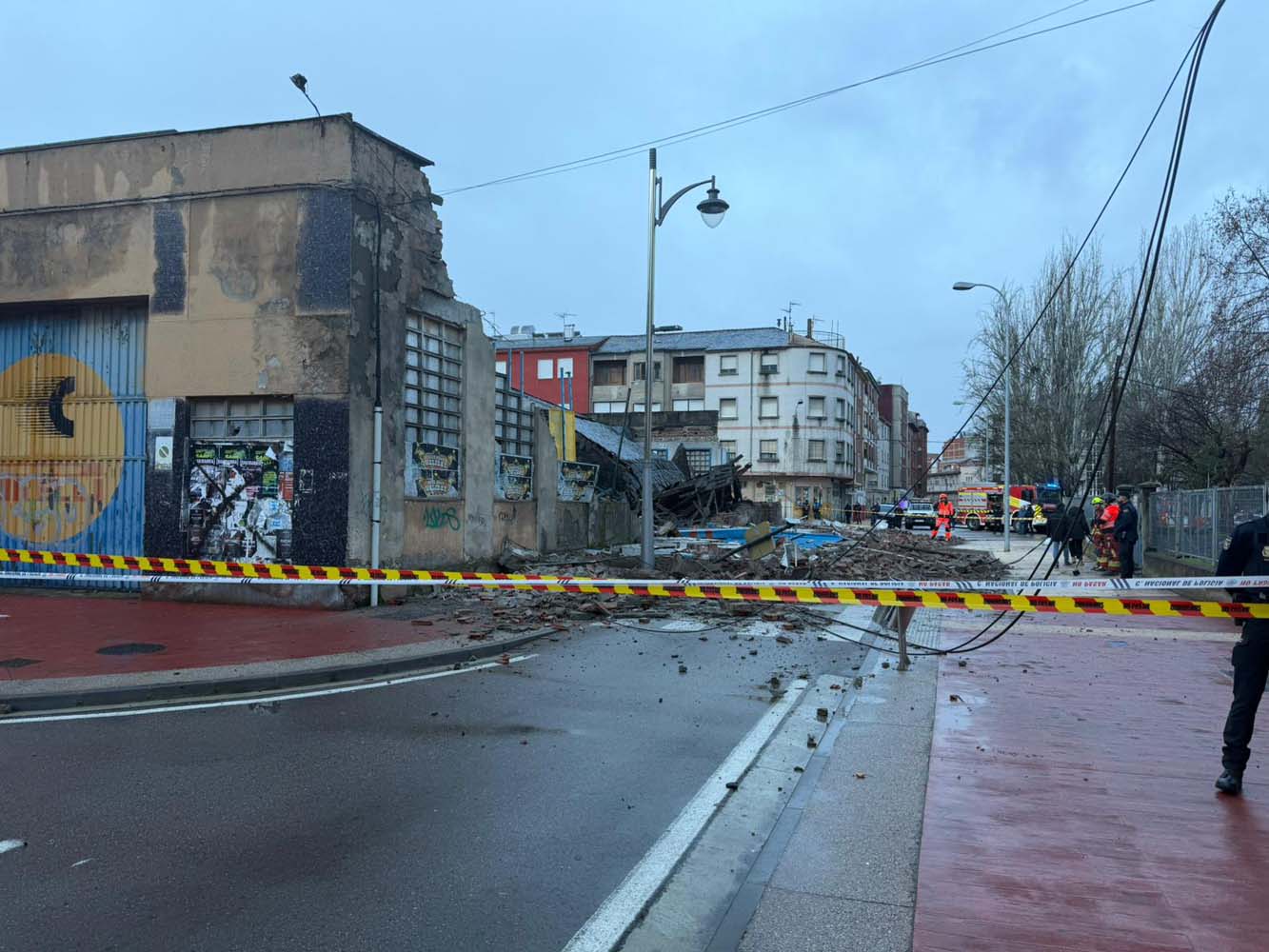 Derrumbe del edificio en el barrio San Ignacio (2)