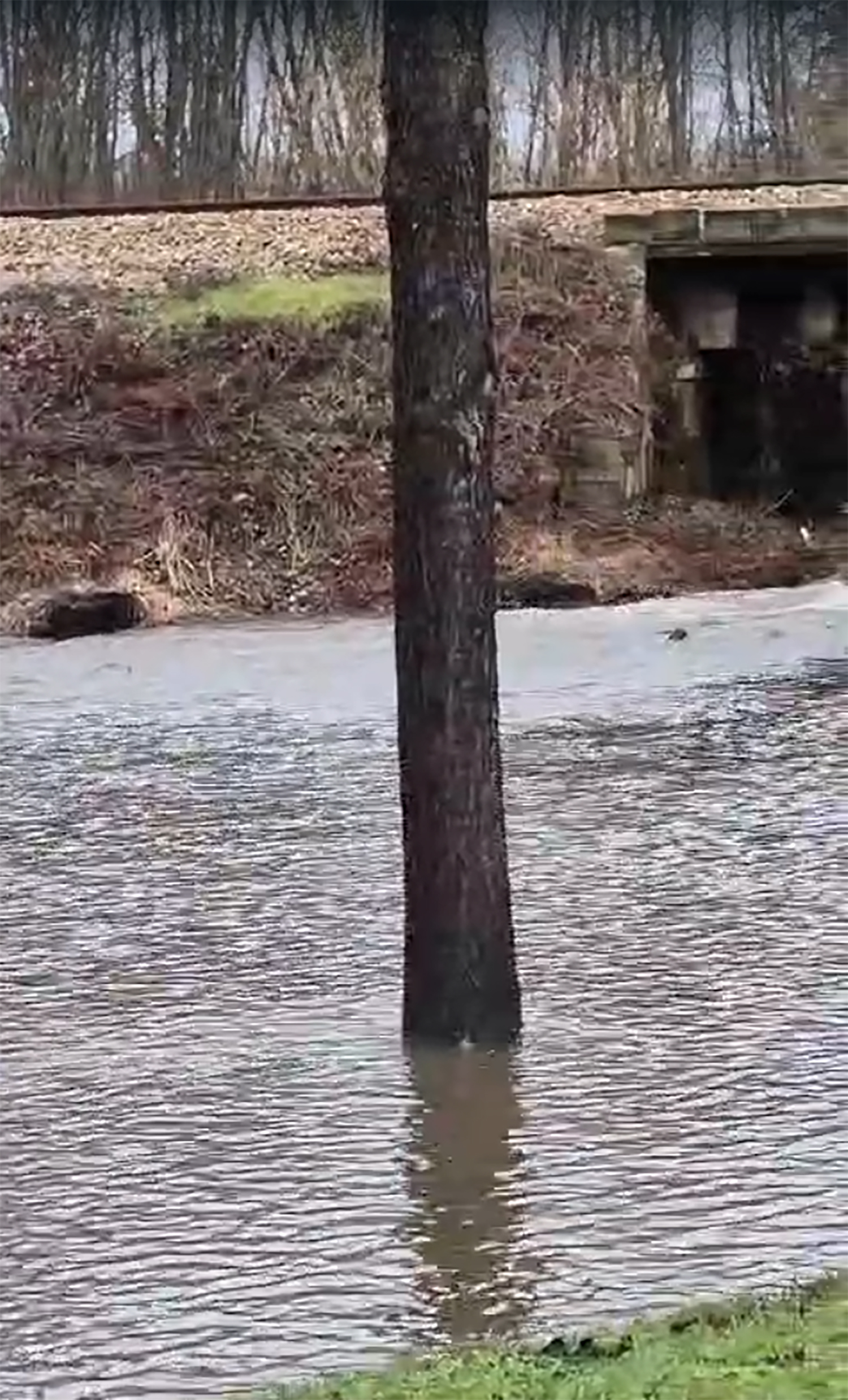 Desbordamiento del río Cúa este martes
