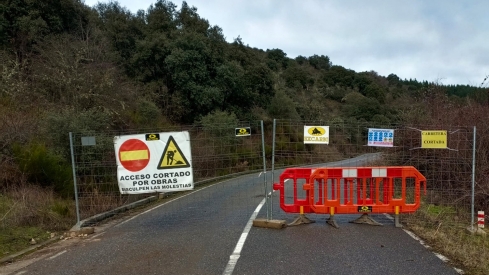 Corte carretera LE 5037 Corte carretera LE 5037