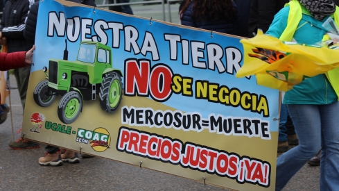 Tractorada contra UE Mercosur en León (9)