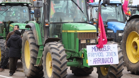 Tractorada contra UE Mercosur en León (10)