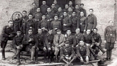 Manuel Girón durante su estancia en el frente republicano en Asturias. ICAL