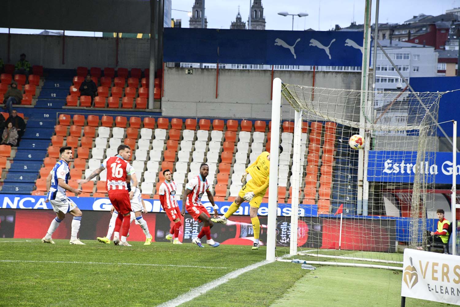 Gol de la Ponferradina (1) Gol de la Ponferradina (1)