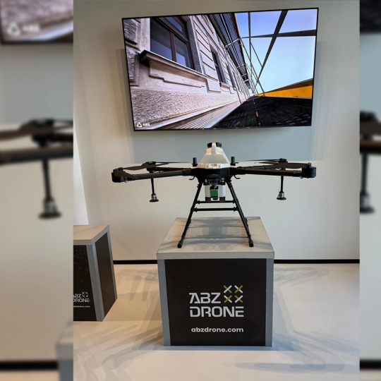 Dron de la empresa húngara ABZ Innovation | Foto: Servibi