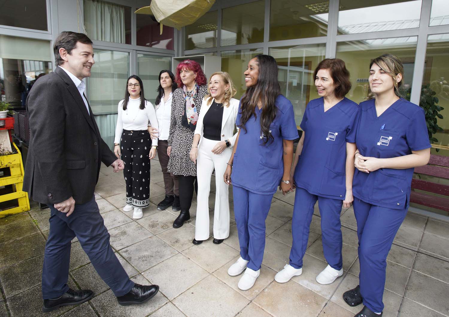 César SánchezICAL. El presidente del PP de Castilla y León y candidato a la Presidencia de la Junta, Alfonso Fernández Mañueco, durante su visita a la Asociación de Alzheimer Bierz (9) César SánchezICAL. El presidente del PP de Castilla y León y candidato a la Presidencia de la Junta, Alfonso Fernández Mañueco, durante su visita a la Asociación de Alzheimer Bierz (9)