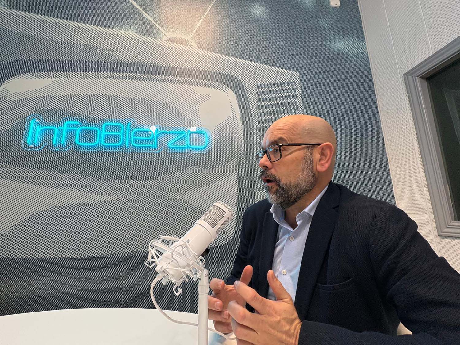 Entrevista a Manuel Álvarez, director de la Fundación Santa Bárbara (4) Entrevista a Manuel Álvarez, director de la Fundación Santa Bárbara (4)