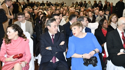 Inicio de la gala del Festival del Botillo de Bembibre 2026 (3)