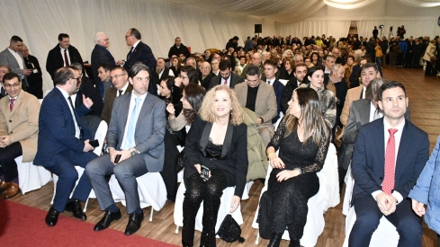 Inicio de la gala del Festival del Botillo de Bembibre 2026 (6)