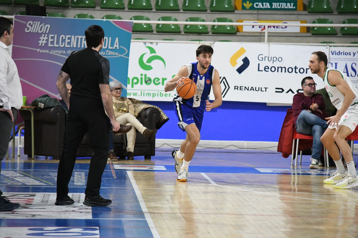 Clínia Ponferrada 3
