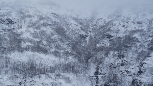 César Sánchez / ICAL. Nieve en la localidad de San Cristóbal de Valdueza 