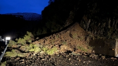 Desprendimiento en la N VI en Vega de Valcarce | Imagen cedida a InfoBierzo