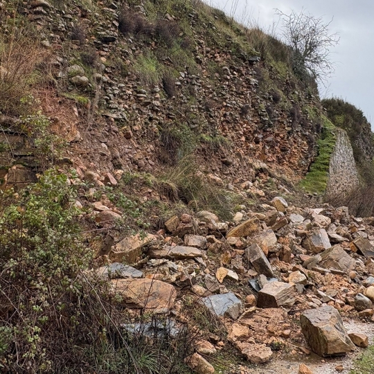 Derrumbe de la muralla de Castro Ventosa 