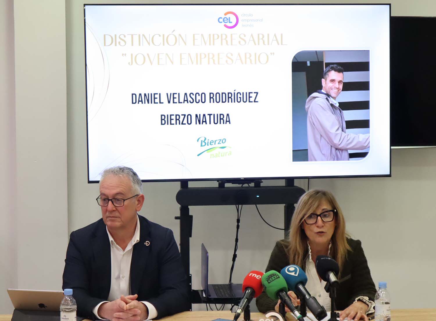 Anuncio de los ganadores del CEL