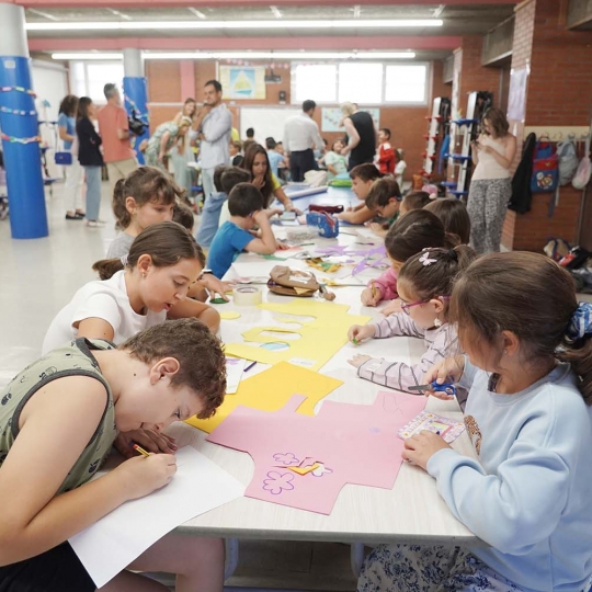 Niños participantes del programa Conciliamos Niños participantes del programa Conciliamos