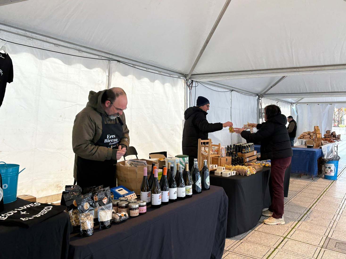 Apertura del Mercado de Invierno de Ponferrada (6)