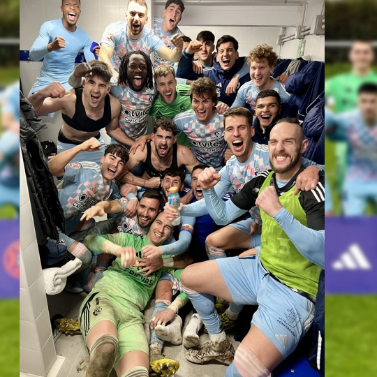 La Ponferradina saca tres puntos de oro del barro para asomar la cabeza al playoff