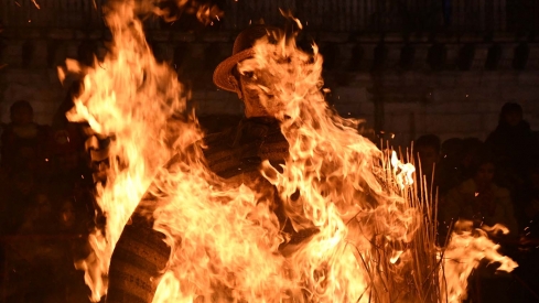 Quema en el Entroido Berciano (79)