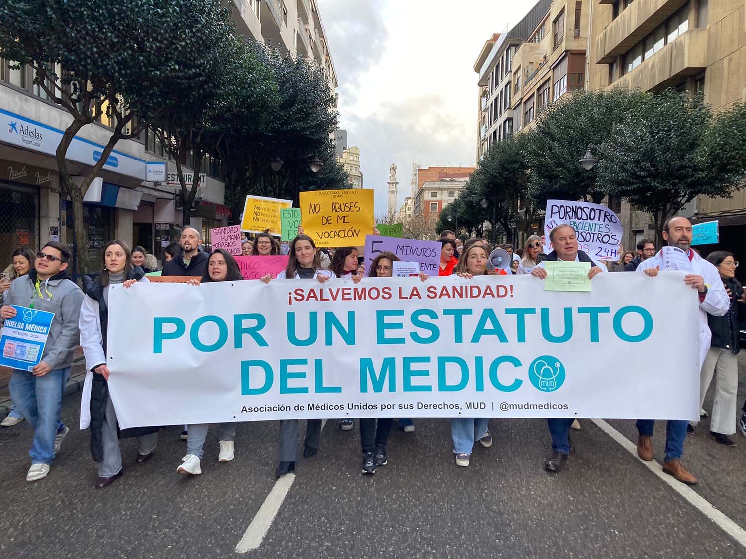 Manifestación contra el Estatuto Marco