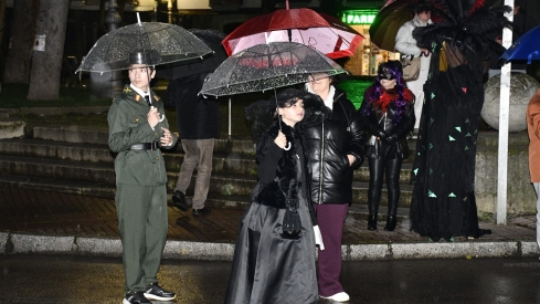 Entierro de la Sardina de Cacabelos 2026 (16) Entierro de la Sardina de Cacabelos 2026 (16)