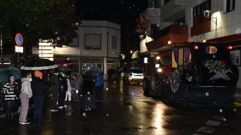 Entierro de la Sardina de Cacabelos 2026 (18) Entierro de la Sardina de Cacabelos 2026 (18)