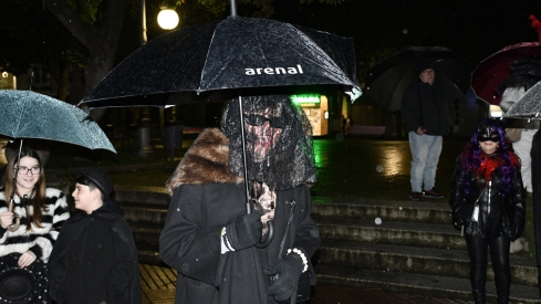 Entierro de la Sardina de Cacabelos 2026 (20) Entierro de la Sardina de Cacabelos 2026 (20)