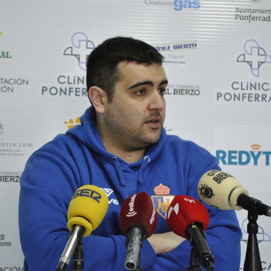 Oriol Pozo antes del derbi provincial.