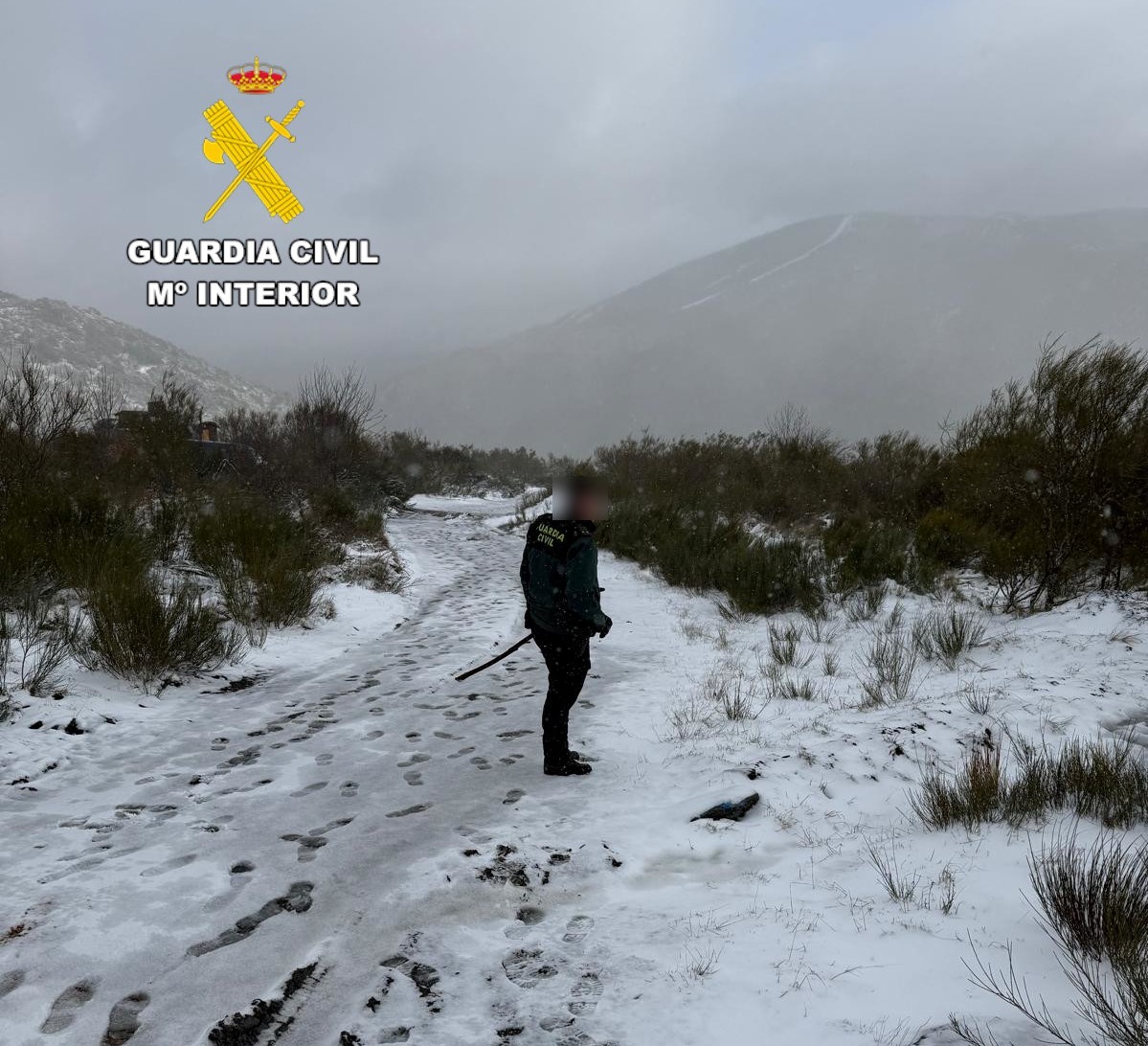 Localizado el cuerpo sin vida de la mujer alemana desaparecida en Matavenero (3) Localizado el cuerpo sin vida de la mujer alemana desaparecida en Matavenero (3)