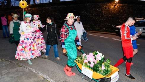 Sábado de piñata en Villafranca (38)