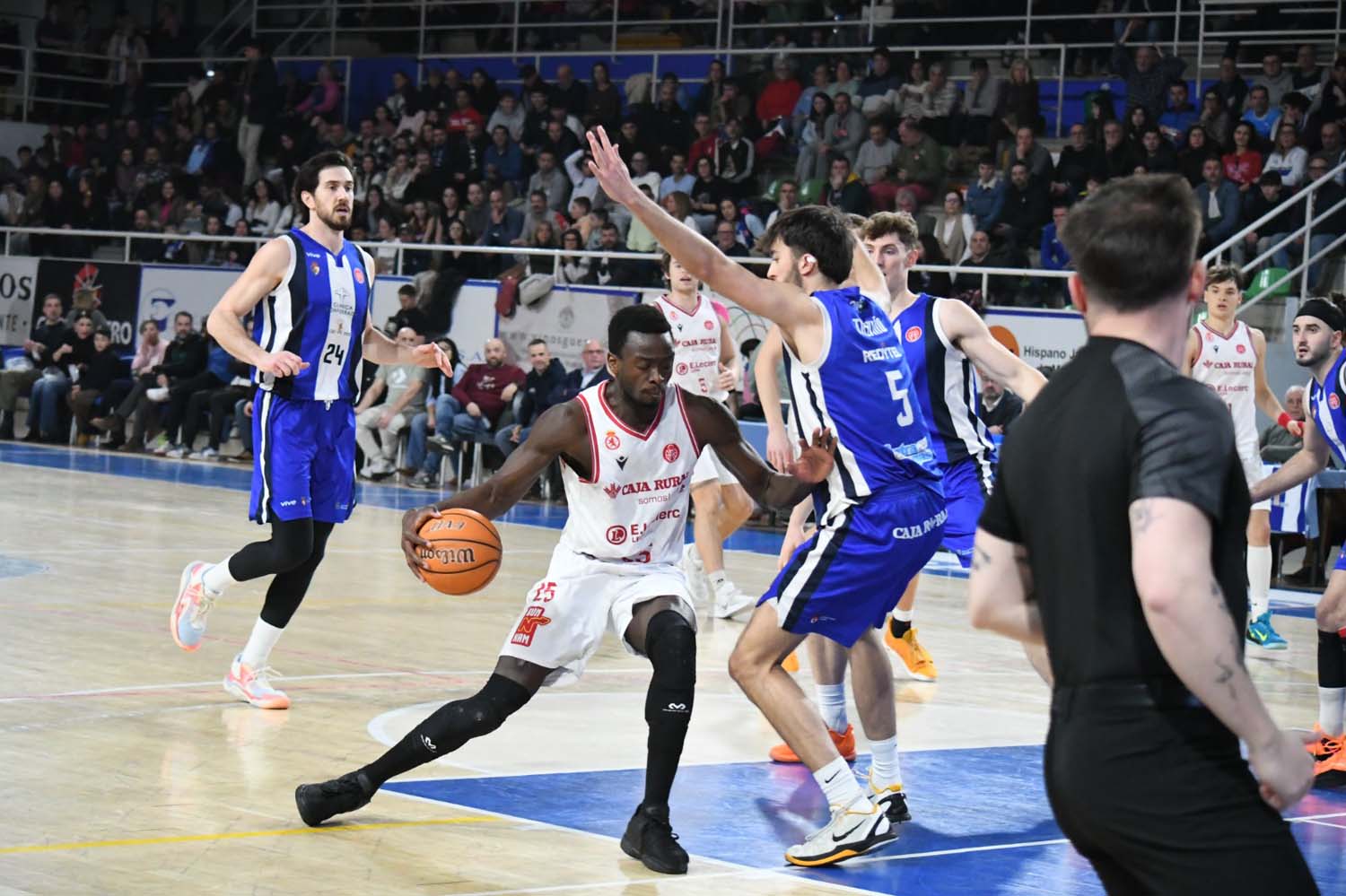 Derbi Baloncesto Clínica Ponferrada Cultural Leonesa 