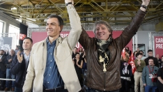 César Sánchez ICAL. El presidente del Gobierno, Pedro Sánchez, y el candidato Partido Socialista a la Presidencia de la Junta de Castilla y León, Carlos Martínez César Sánchez ICAL. El presidente del Gobierno, Pedro Sánchez, y el candidato Partido Socialista a la Presidencia de la Junta de Castilla y León, Carlos Martínez