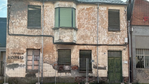 Edificios en ruina en Ponferrada (2)