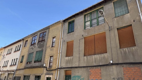 Edificios en ruina en Ponferrada (13)