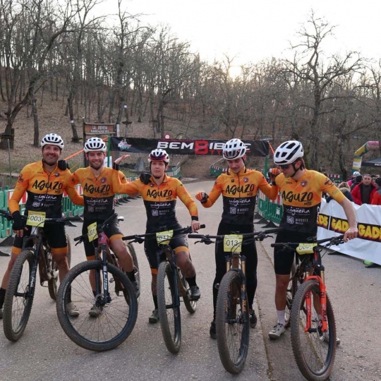 El equipo berciano Aguzo MTB en Bembibre y en Portugal