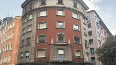 Edificio en venta en la Calle Gómez Nuñez  (2)