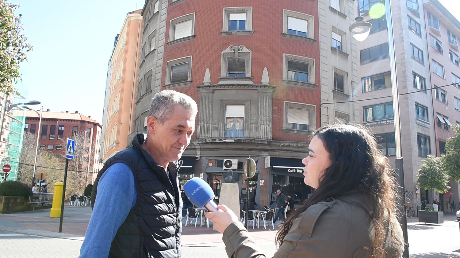 Vecino de Ponferrada opina de la apertura del nuevo hotel frente al edificio