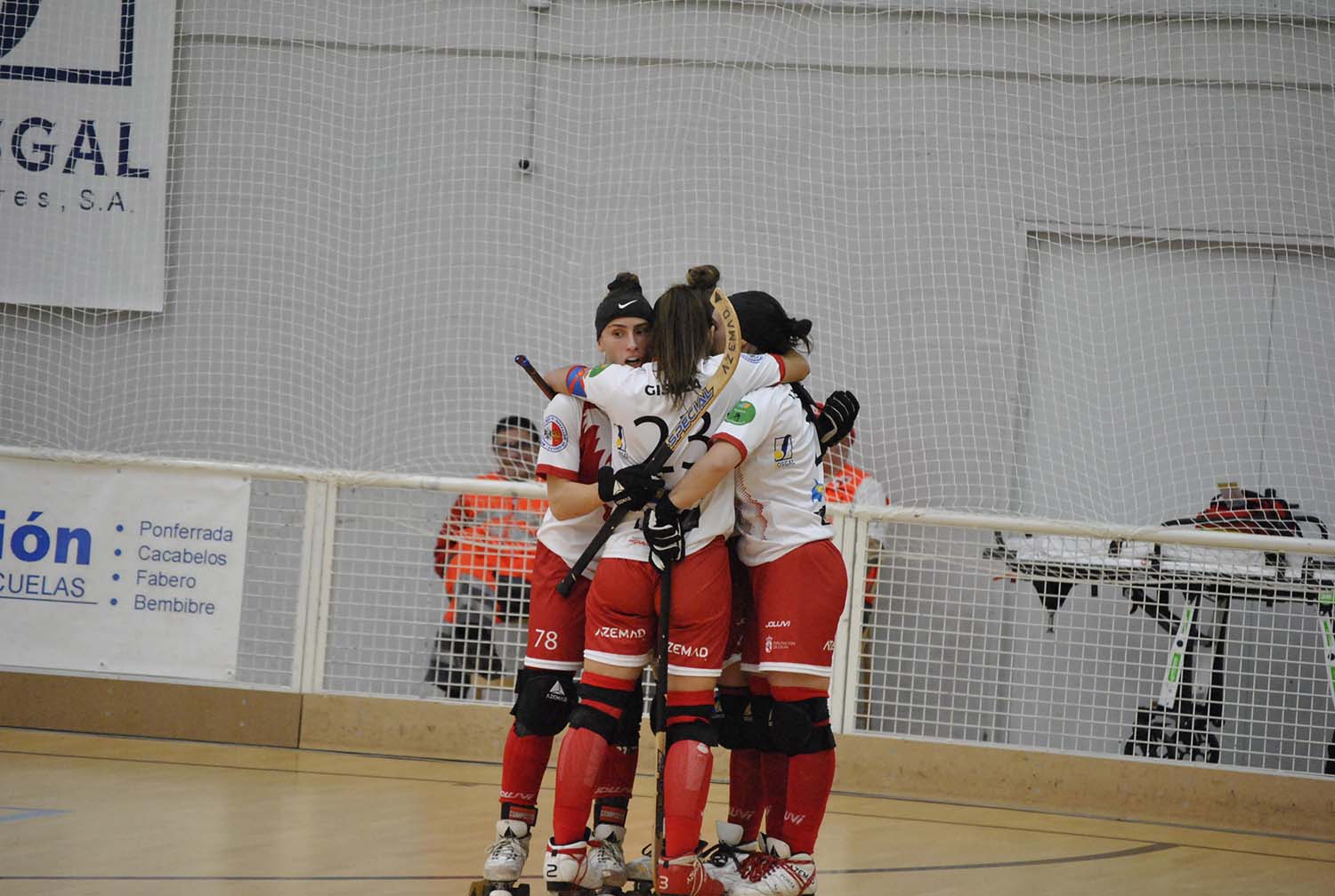 Bembibre Hockey durante el partido Norberto de la Mata