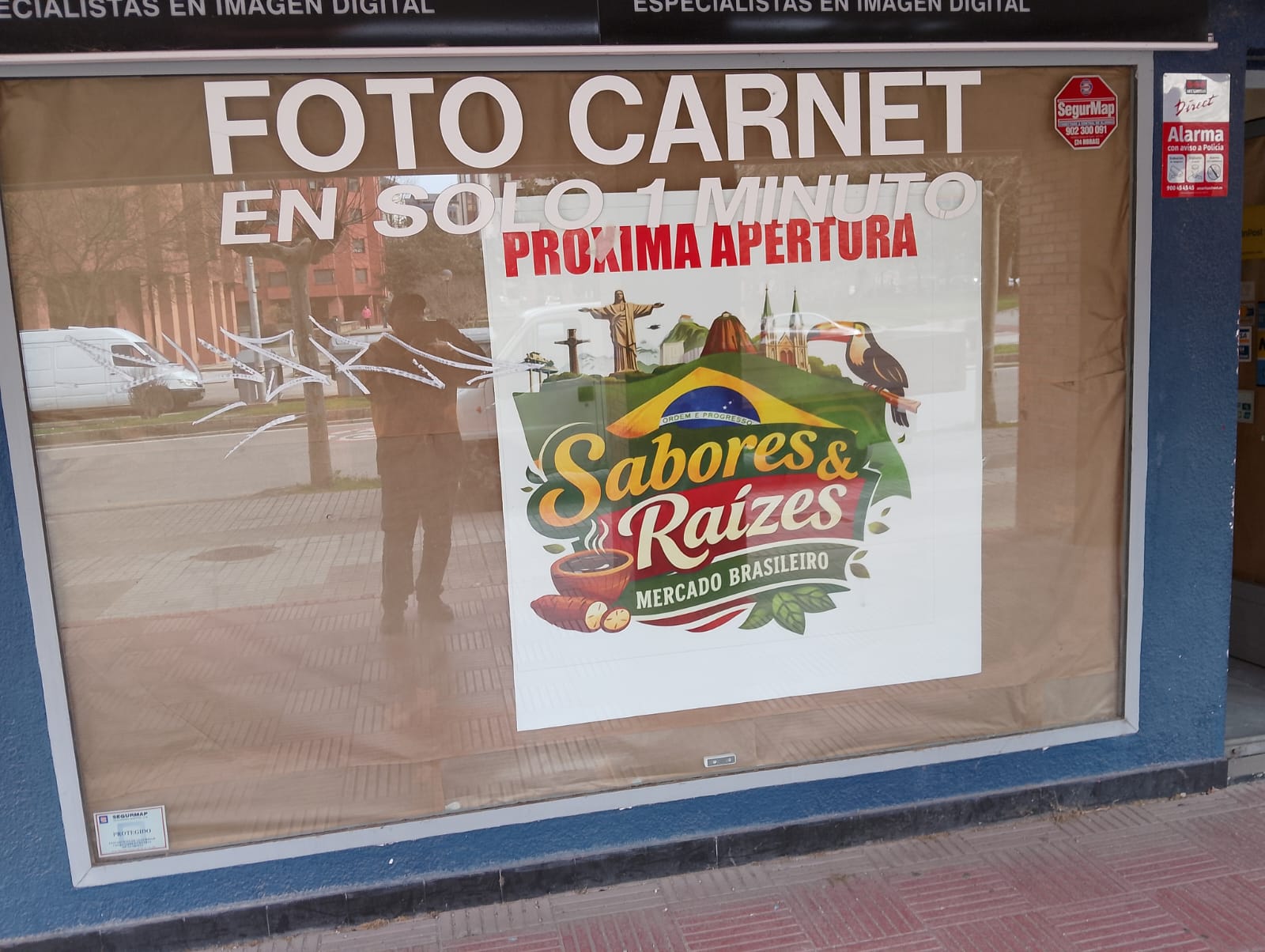 Establecimiento del mercado brasileño en Ponferrada Establecimiento del mercado brasileño en Ponferrada