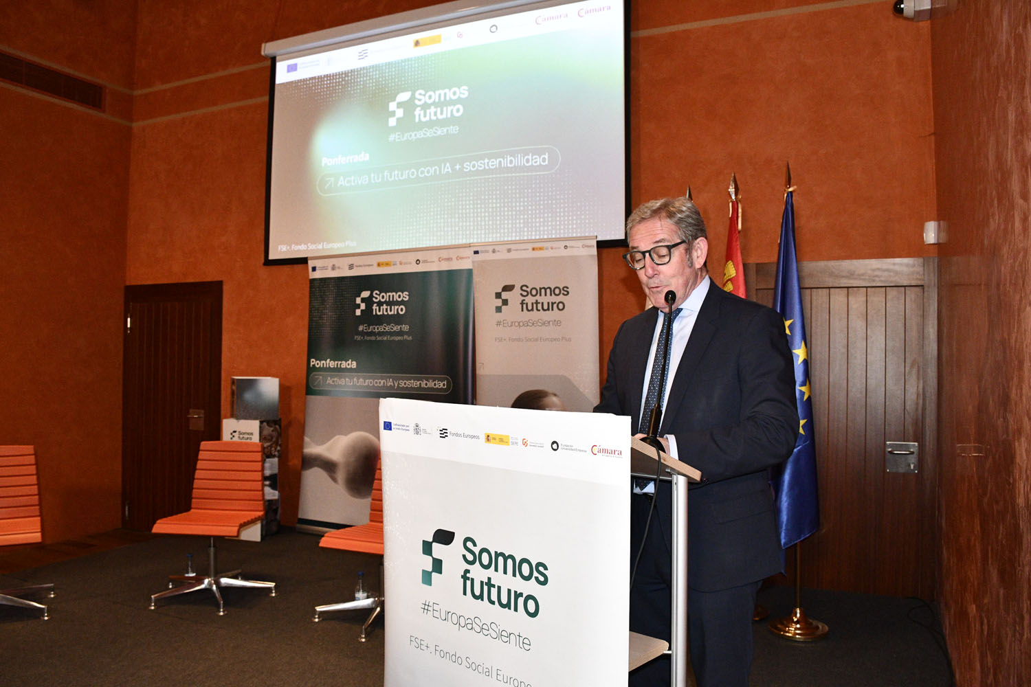 La jornada “Somos Futuro 2.0” sobre IA y empleo joven (6) La jornada “Somos Futuro 2.0” sobre IA y empleo joven (6)