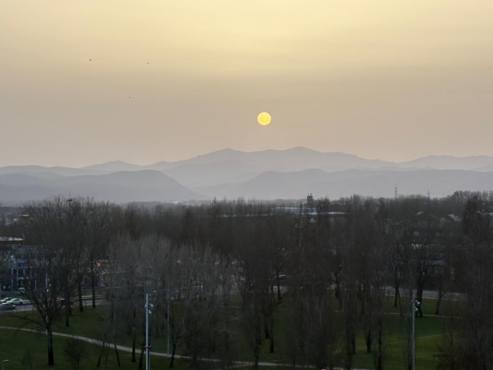 Calima, polvo africano sobre Ponferrada (1)