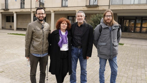 César Sánchez  ICAL. El candidato de Podemos Alianza Verde a la Presidencia de la Junta de Castilla y León, Miguel Ángel Llamas (I), junto al portavoz de Podemos, Pablo Fernández (D), el número uno de la lista por León