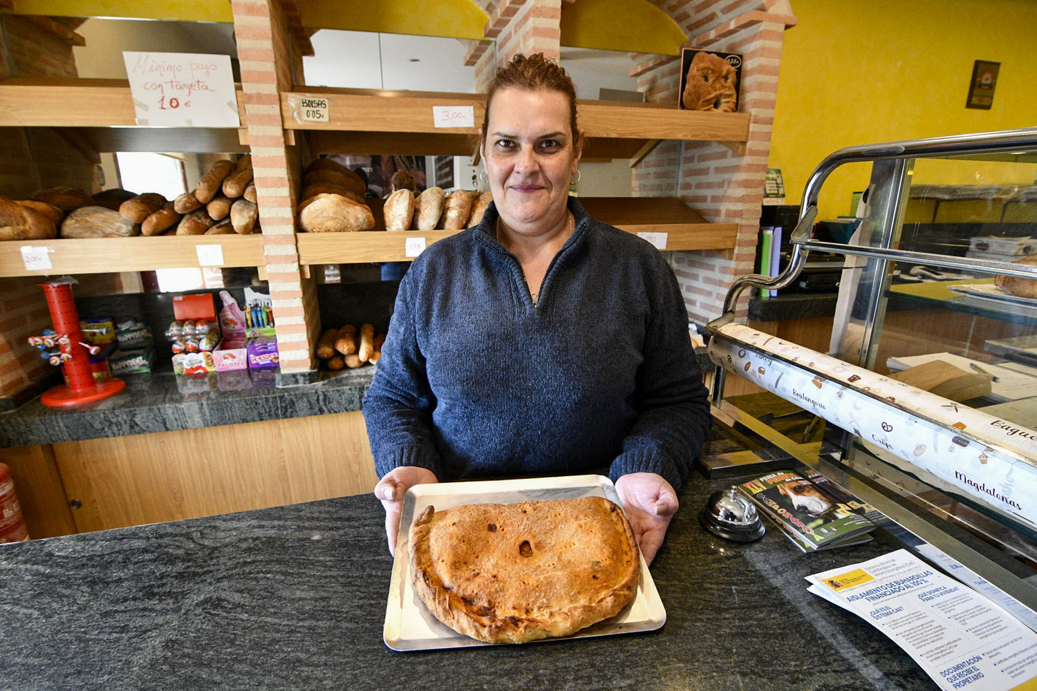 Cristina, panadera en Camponaraya | Dani Merino (InfoBierzo)