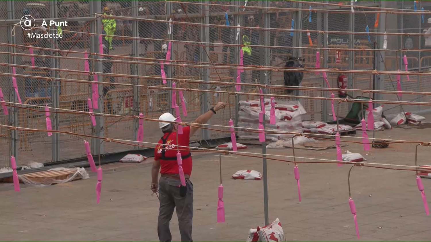Mascleta de Pibierzo en las Fallas de Valencia 