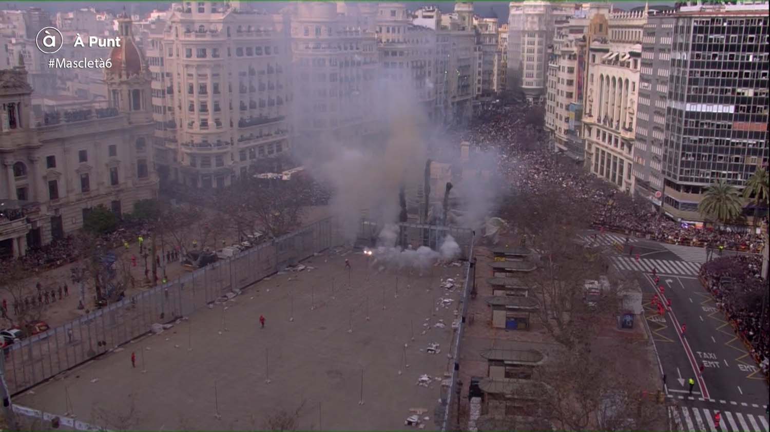 Mascleta de Pibierzo en las Fallas de Valencia 