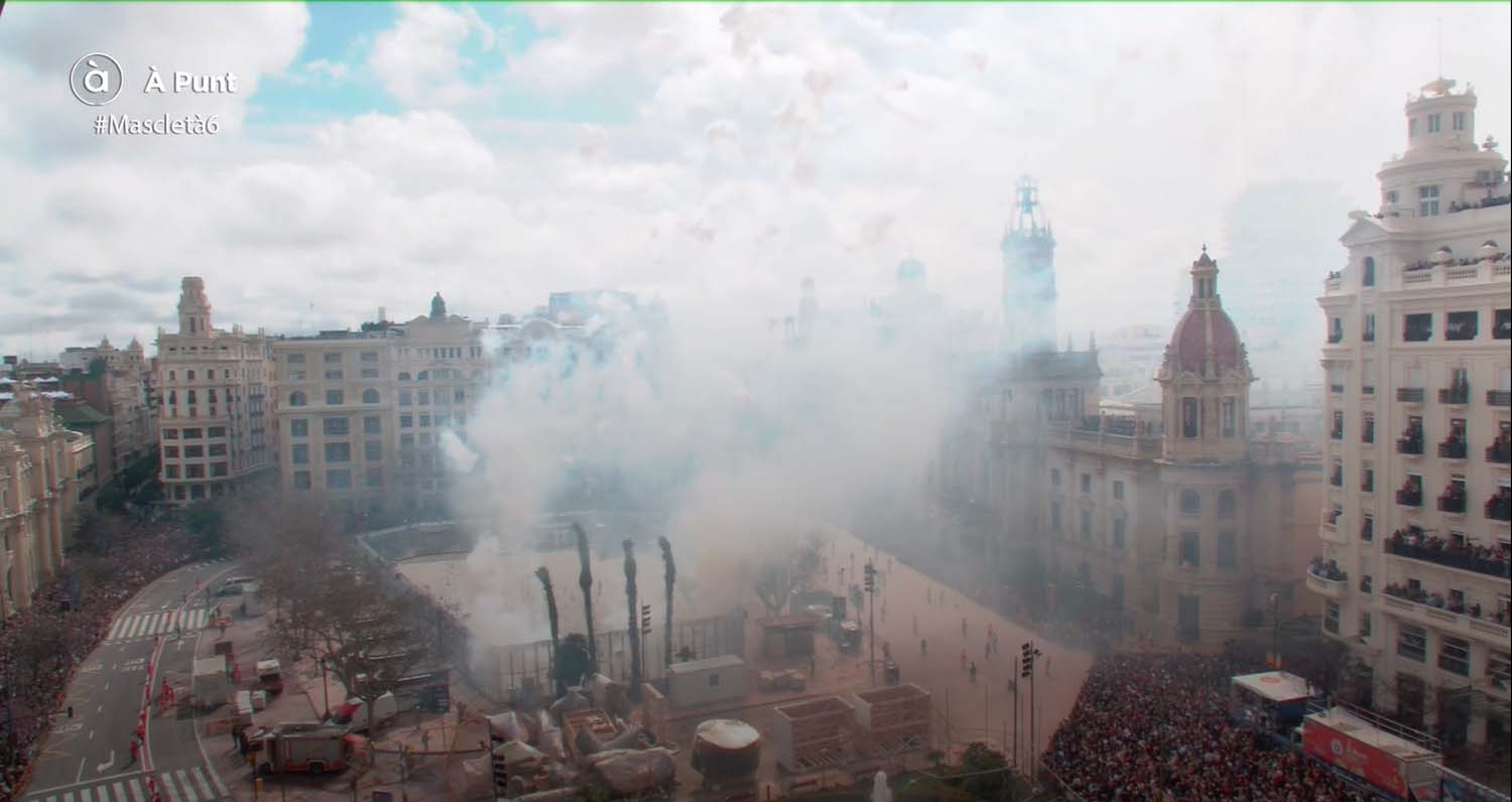 Mascleta de Pibierzo en las Fallas de Valencia 
