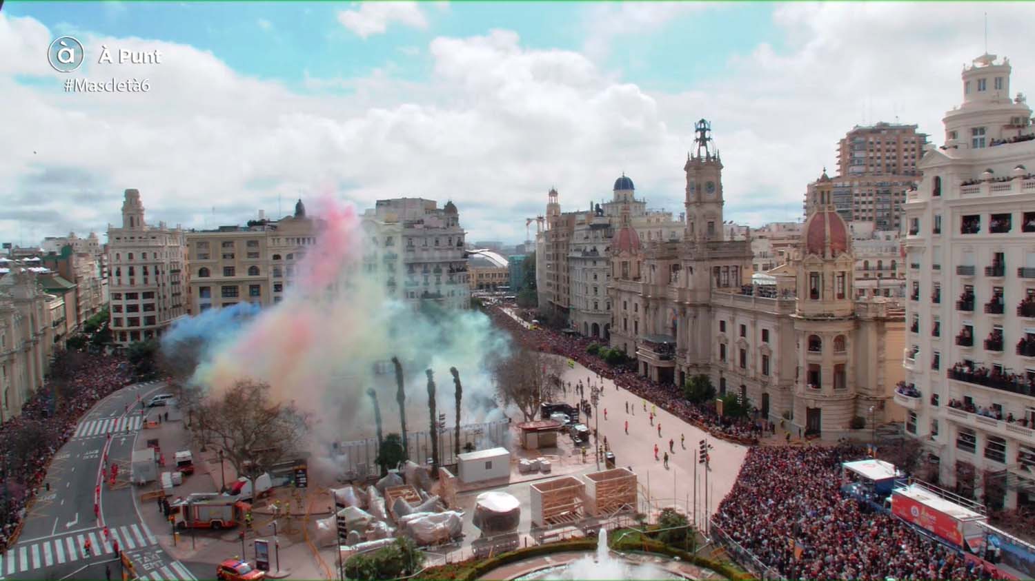 Mascleta de Pibierzo en las Fallas de Valencia