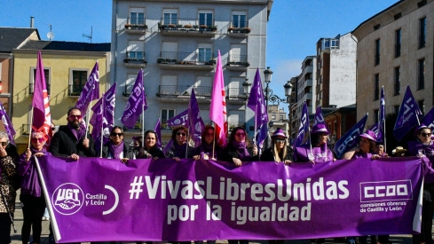 Día del 8M en Ponferrada (33)