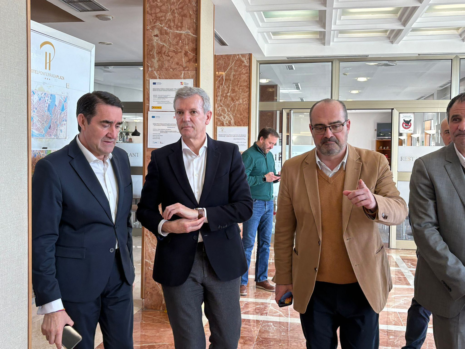 Quiñones. Rueda y Moral a